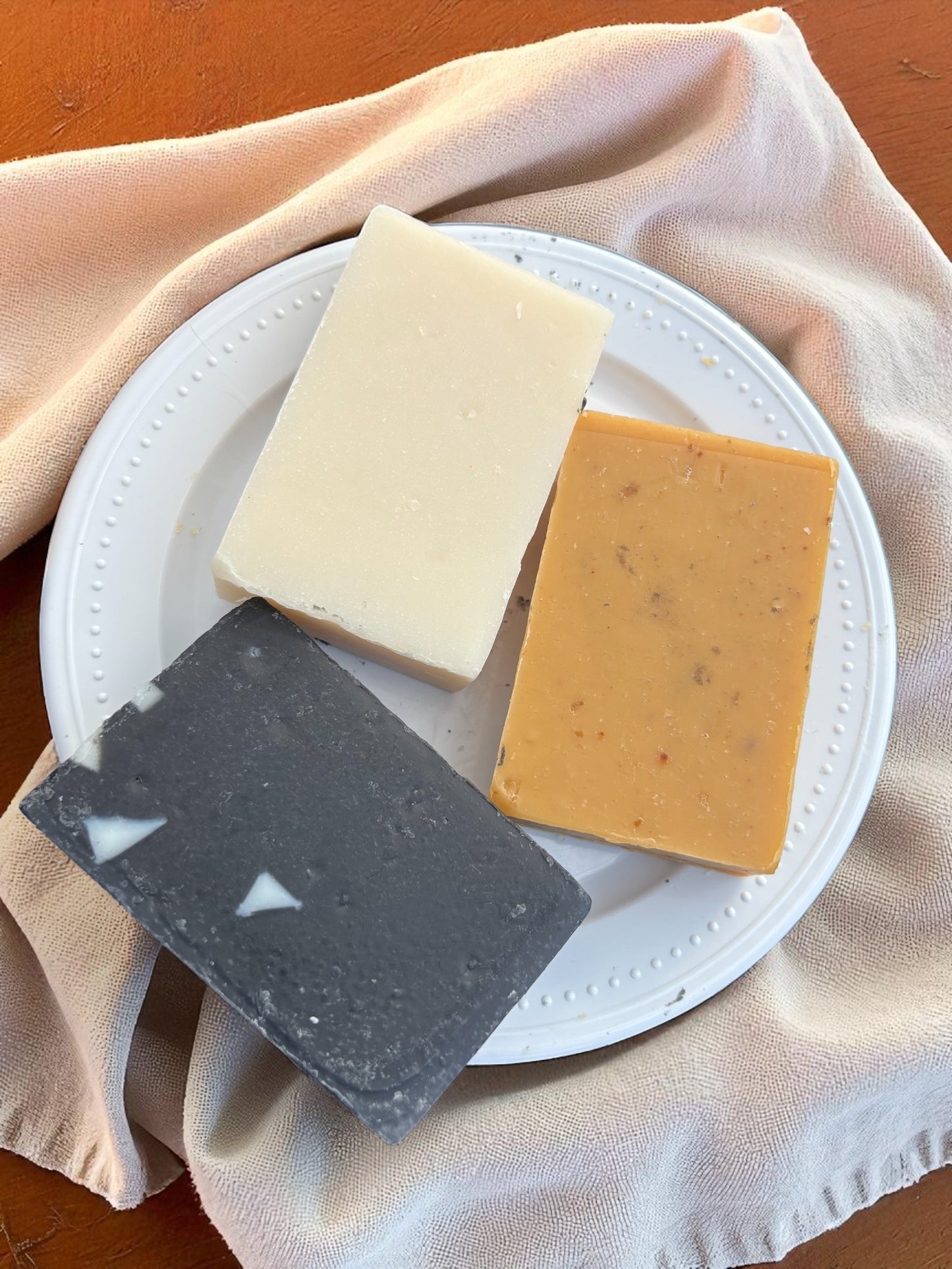 Botanical Cold Process Soaps – Pure, Gentle & Handcrafted